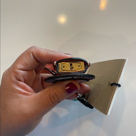 BURBERRY Pallas Head Charm With Lock & Key NWT - Picture 5 of 12